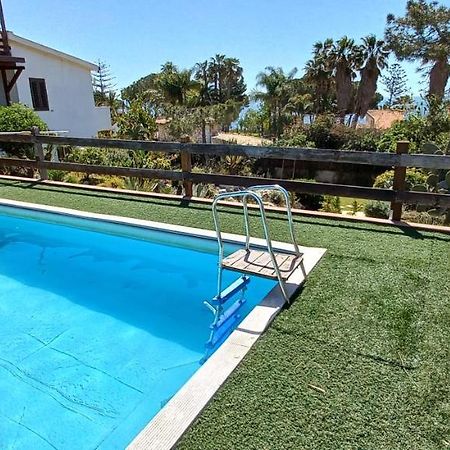 Willa A Due Passi Dal Mare Con Piscina Fontane Bianche Zewnętrze zdjęcie