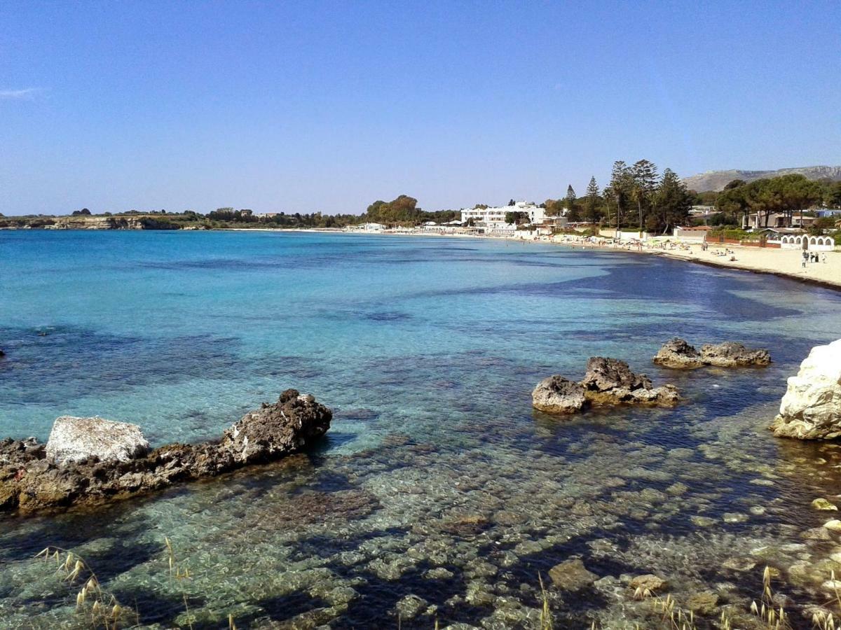 Willa A Due Passi Dal Mare Con Piscina Fontane Bianche Zewnętrze zdjęcie