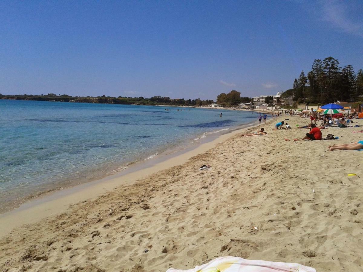 Willa A Due Passi Dal Mare Con Piscina Fontane Bianche Zewnętrze zdjęcie