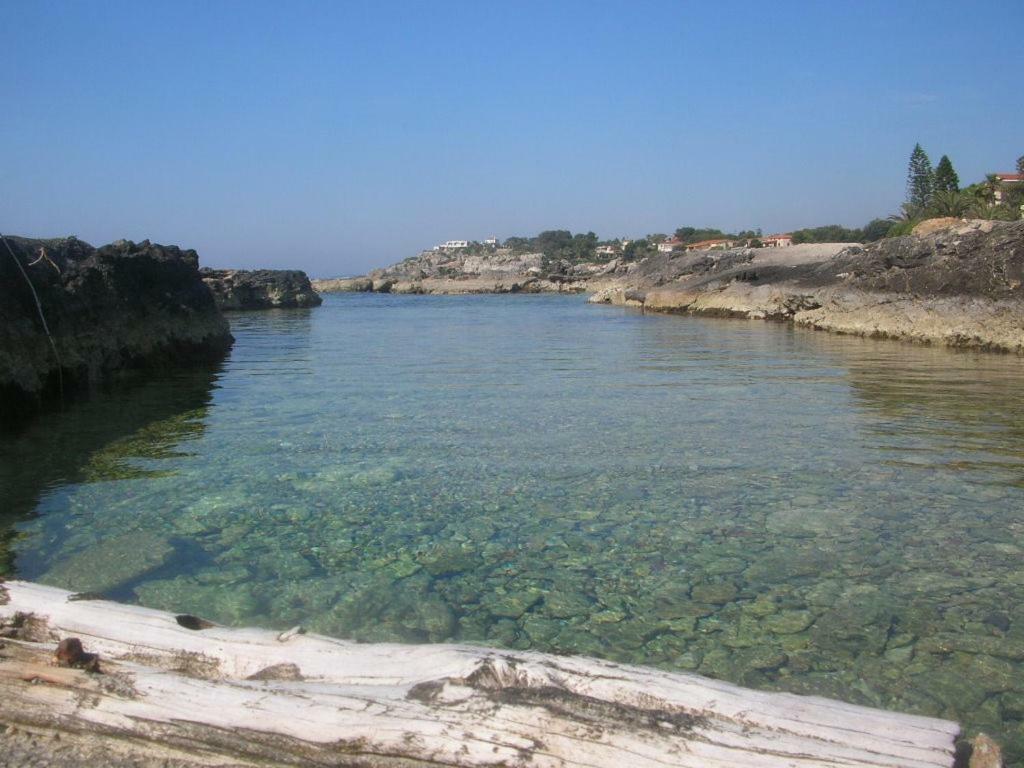 Willa A Due Passi Dal Mare Con Piscina Fontane Bianche Zewnętrze zdjęcie